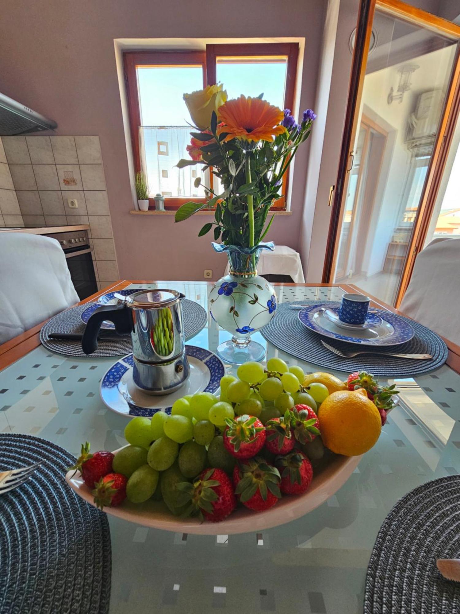 Apartment Neven Rovinj Parking Place Dış mekan fotoğraf